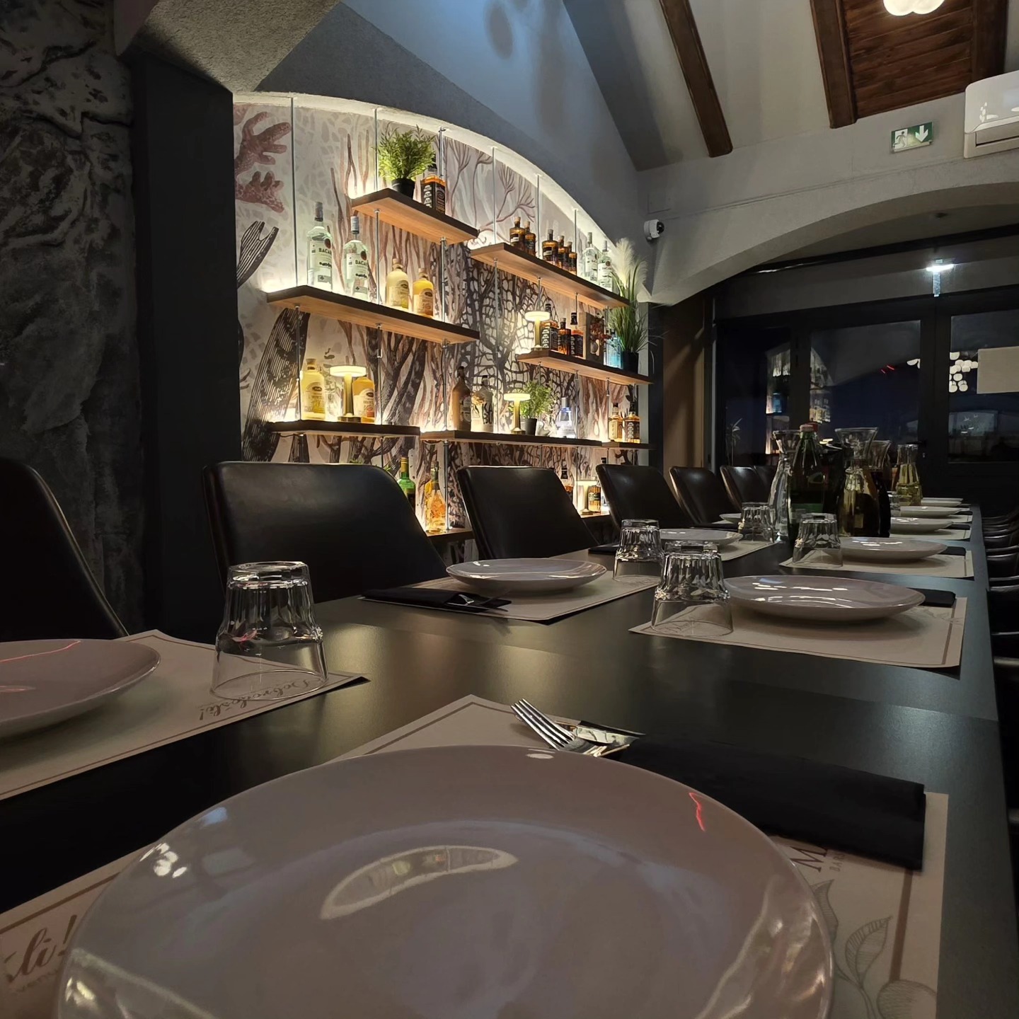 Madona Cafe Restaurant